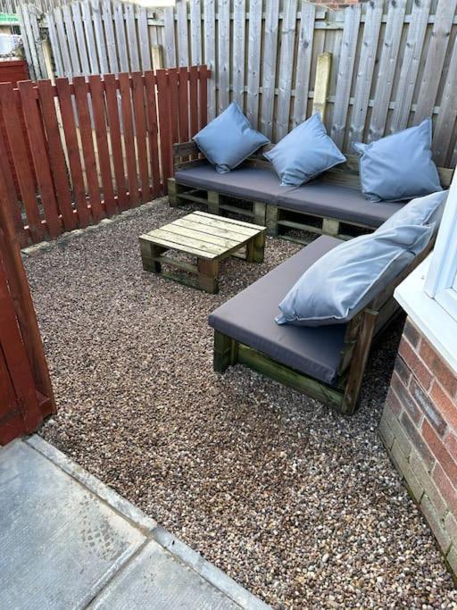 Fresh, Fully Equipped Modern House Can Sleep 5 Kiveton Park 외부 사진